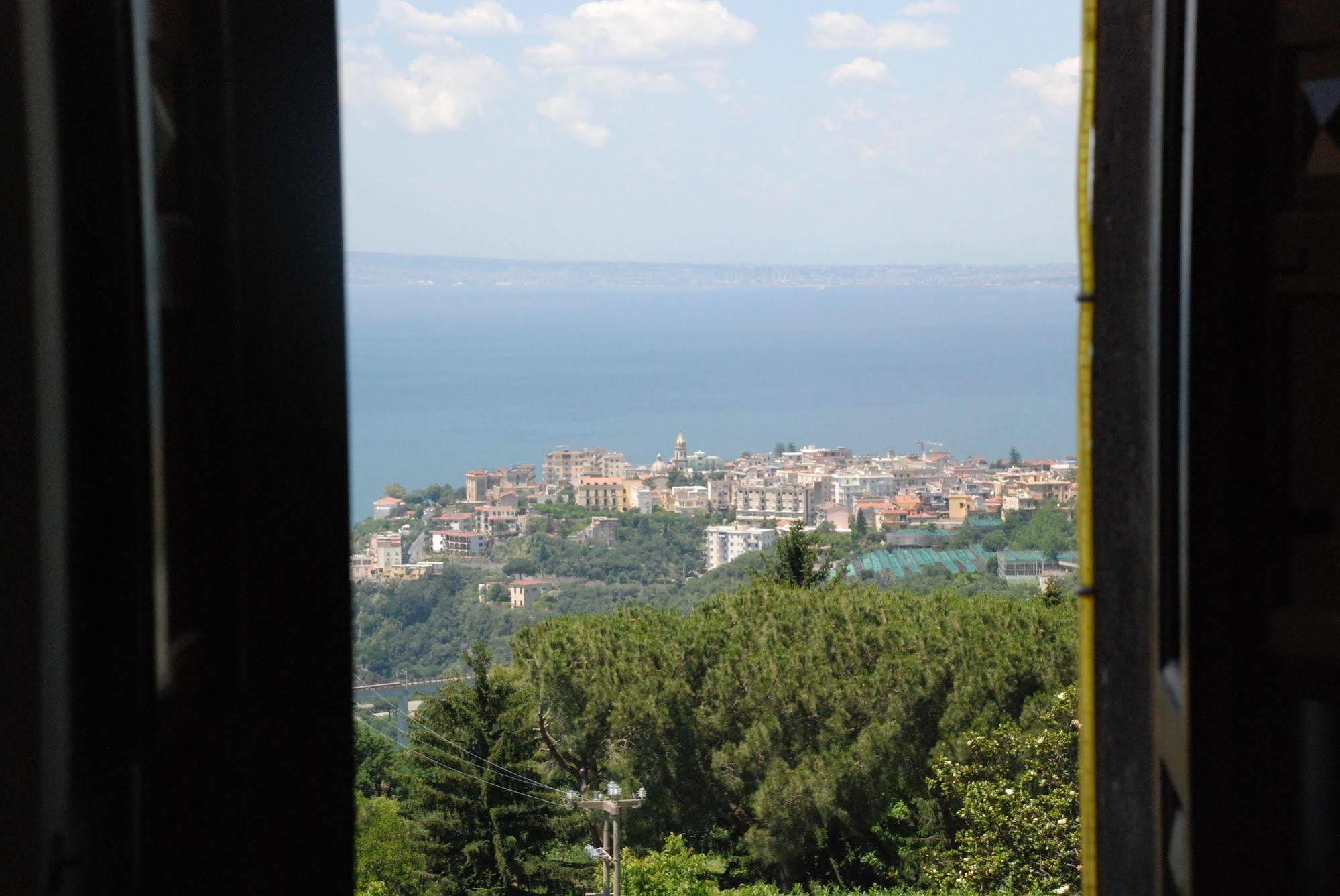 Villa Della Porta - Dimora Storica Vico Equense Bagian luar foto